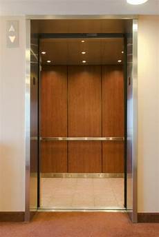 Full Automatic Elevator Door